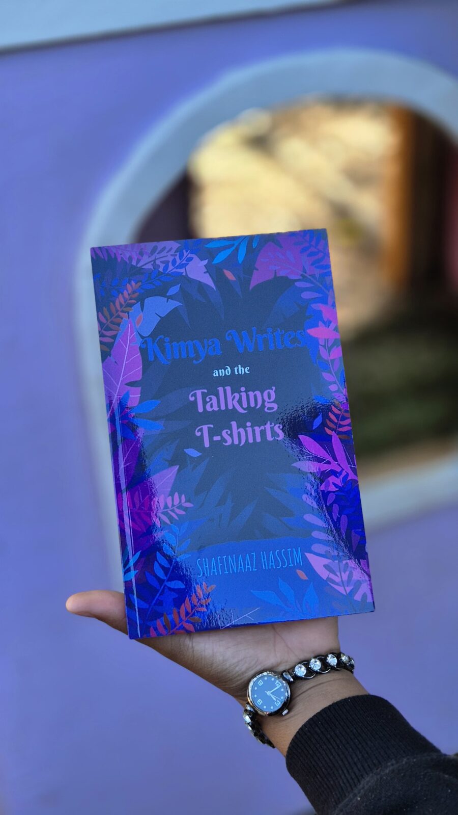 Kimya Writes: and the Talking T-shirts by Shafinaaz Hassim